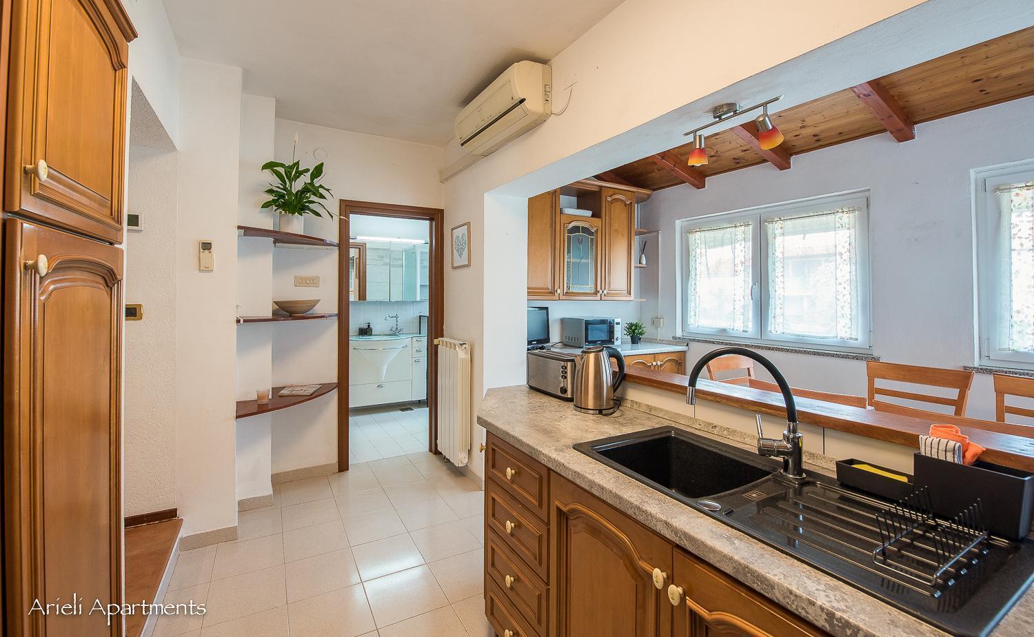 Arieli Apartments Изола Екстериор снимка
